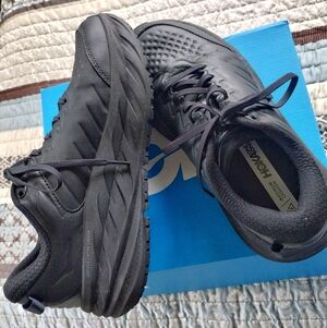 Women's Hoka Bondi SR - 9.5 Wide